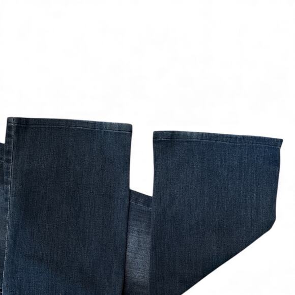 Levi’s Women’s 529 Curvy Bootcut Blue Wash Denim Jeans size 31 - Picture 4 of 8